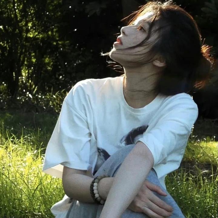 北极百货的秋乃小姐
